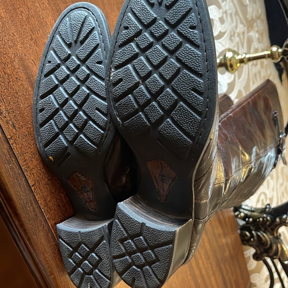 Born Crown COMFORT BED BOOT mottled leather riding boot EUC LIKE NEW - Picture 6 of 6